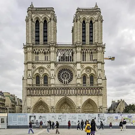 Lovely Studio Next To Notre-Dame Parijs Buitenkant foto
